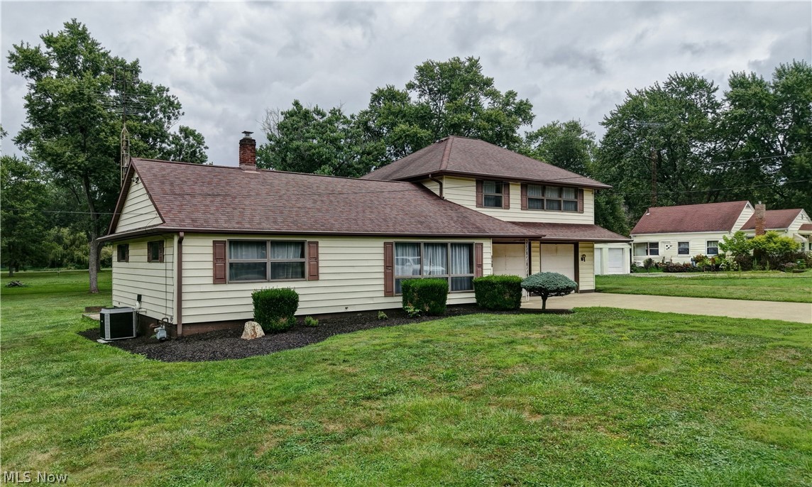 5201 Richville Drive SW Navarre OH 44662