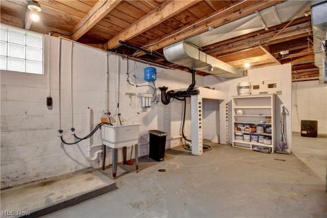 5201 Richville Drive SW Navarre OH 44662