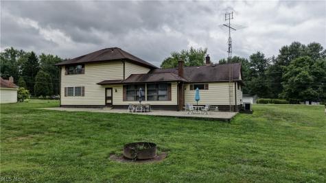 5201 Richville Drive SW Navarre OH 44662