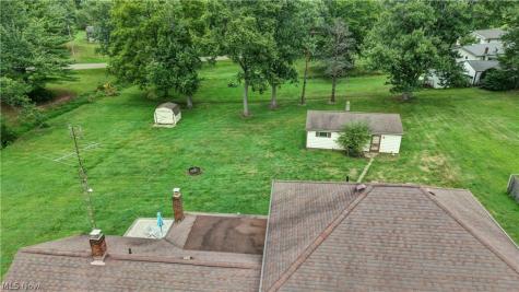 5201 Richville Drive SW Navarre OH 44662