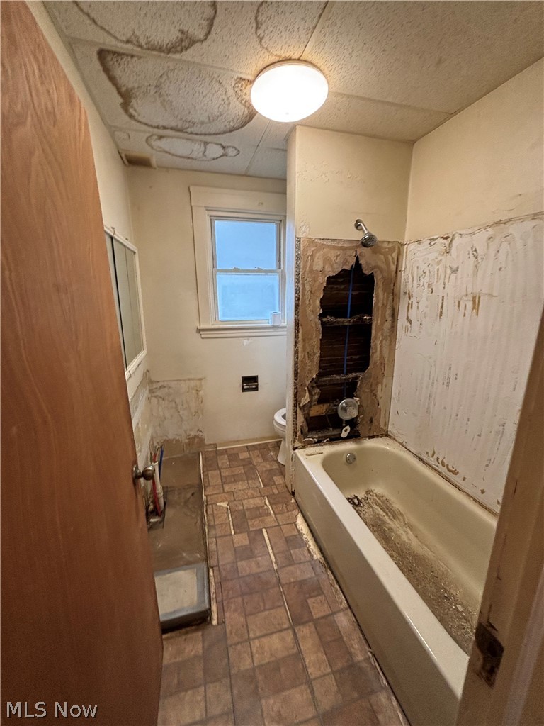 1558 Hillside Terrace Akron OH 44305