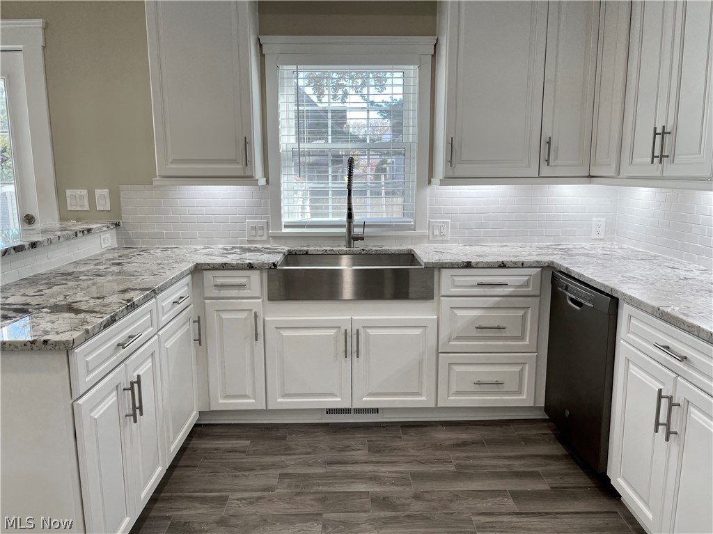 1449 Northland Avenue Lakewood OH 44107