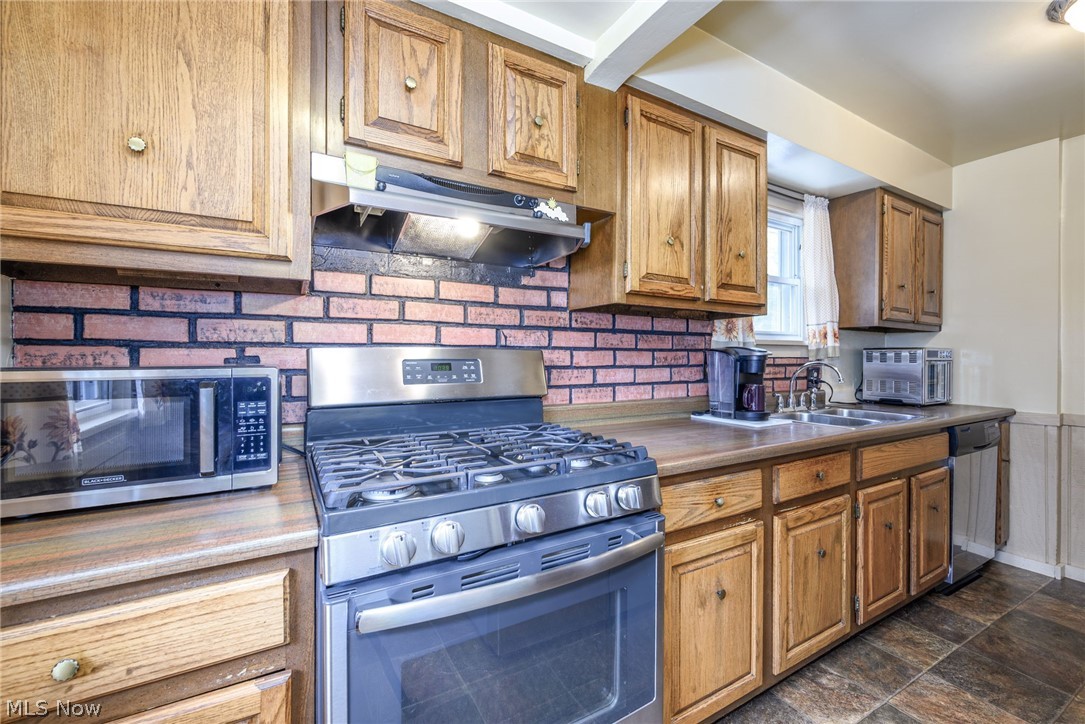 1407 Herberich Avenue Akron OH 44301