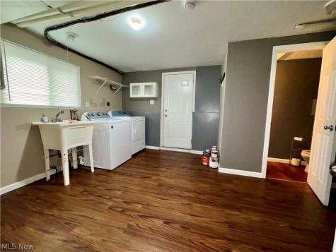 1214 Bryce Avenue Aurora OH 44202