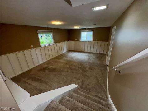 1214 Bryce Avenue Aurora OH 44202