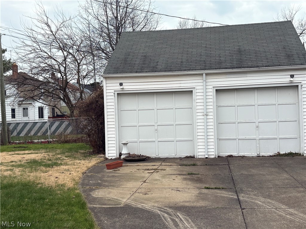 266 E 204th Street Euclid OH 44123