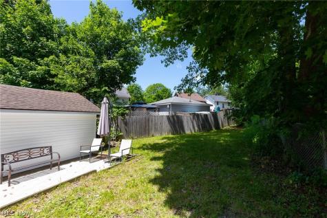 807 Stoner Street Akron OH 44320