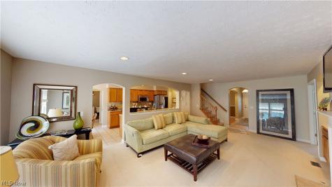 3328 Pine Ridge Drive Ravenna OH 44266