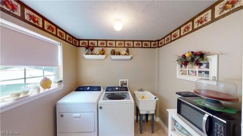 3328 Pine Ridge Drive Ravenna OH 44266