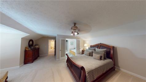 3328 Pine Ridge Drive Ravenna OH 44266