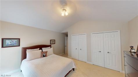 3328 Pine Ridge Drive Ravenna OH 44266