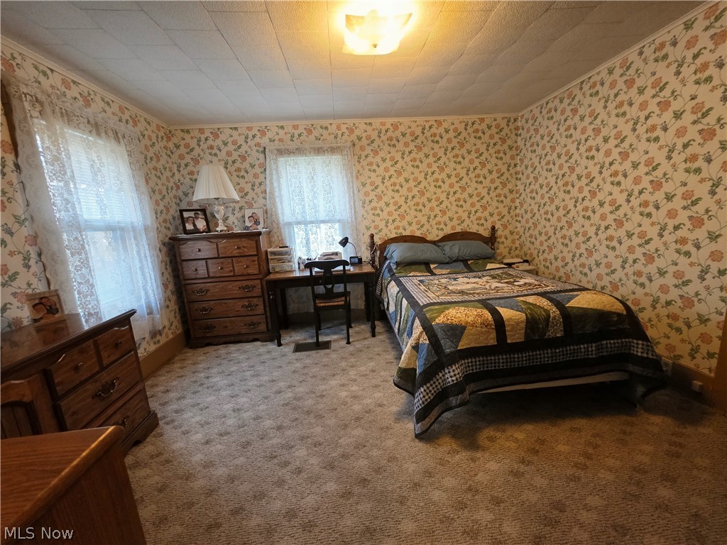 342 N Bridge Street Newcomerstown OH 43832