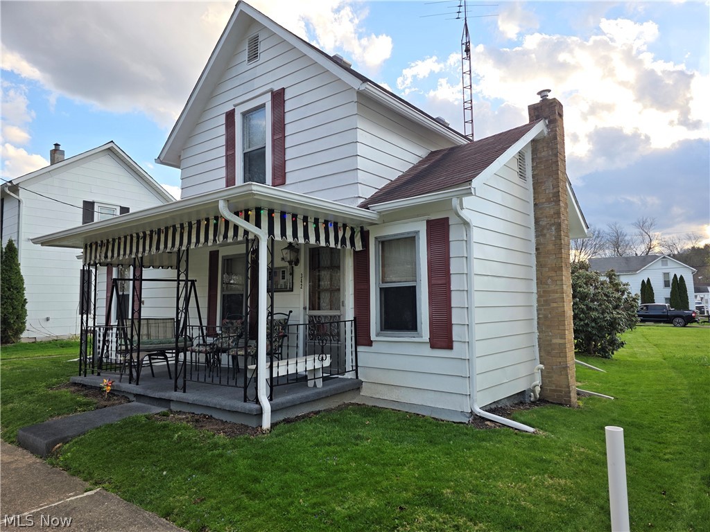 342 N Bridge Street Newcomerstown OH 43832