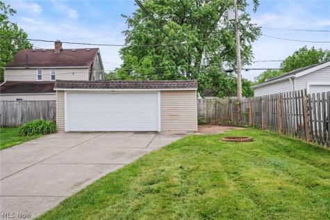4423 Russell Avenue Parma OH 44134