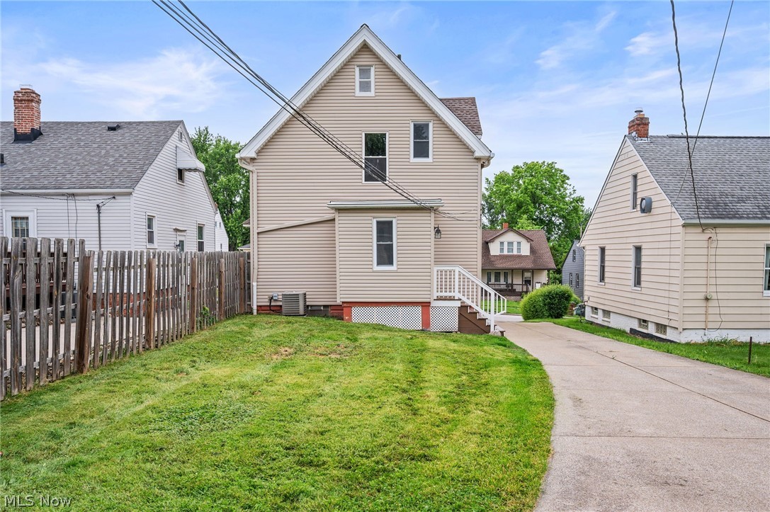 4423 Russell Avenue Parma OH 44134