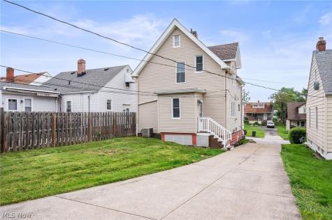 4423 Russell Avenue Parma OH 44134