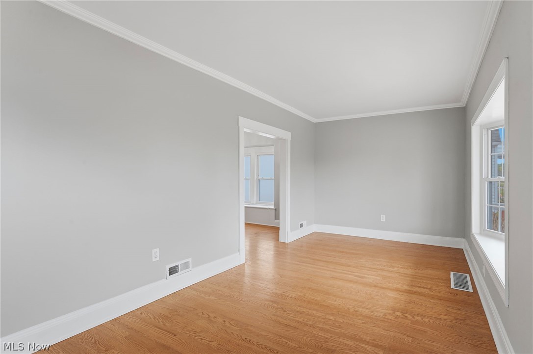 4423 Russell Avenue Parma OH 44134