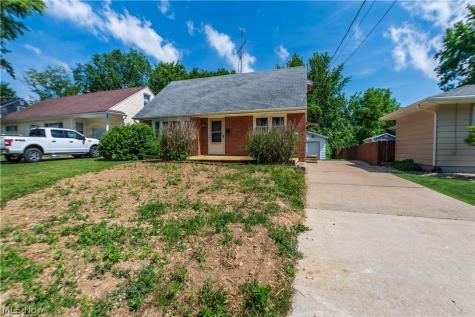 1703 41st Street NW Canton OH 44709