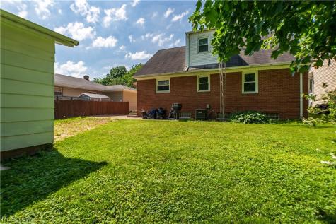 1703 41st Street NW Canton OH 44709