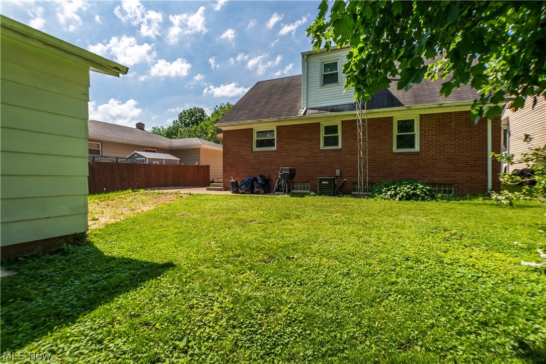 1703 41st Street NW Canton OH 44709