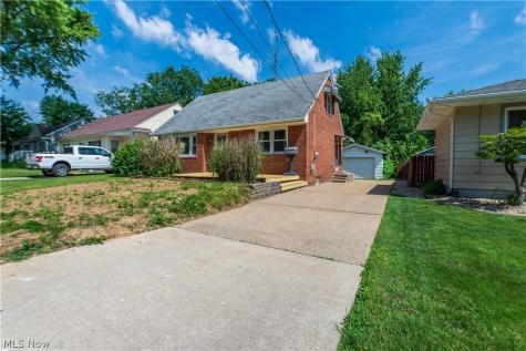 1703 41st Street NW Canton OH 44709