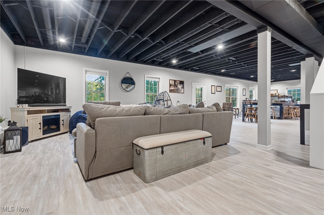 3917 Cayugas Drive Akron OH 44319