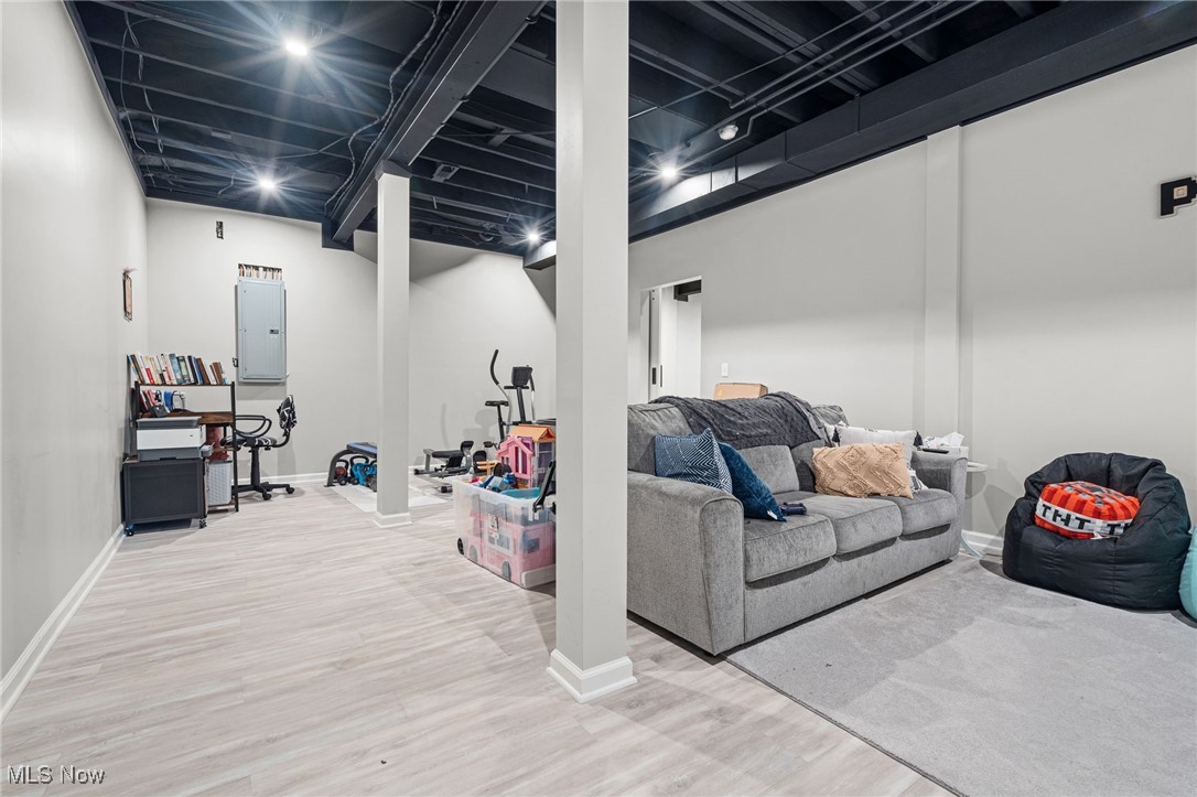 3917 Cayugas Drive Akron OH 44319