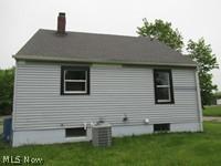 1936 Lakeview Avenue Lorain OH 44053