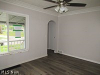 1936 Lakeview Avenue Lorain OH 44053