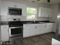 1936 Lakeview Avenue Lorain OH 44053