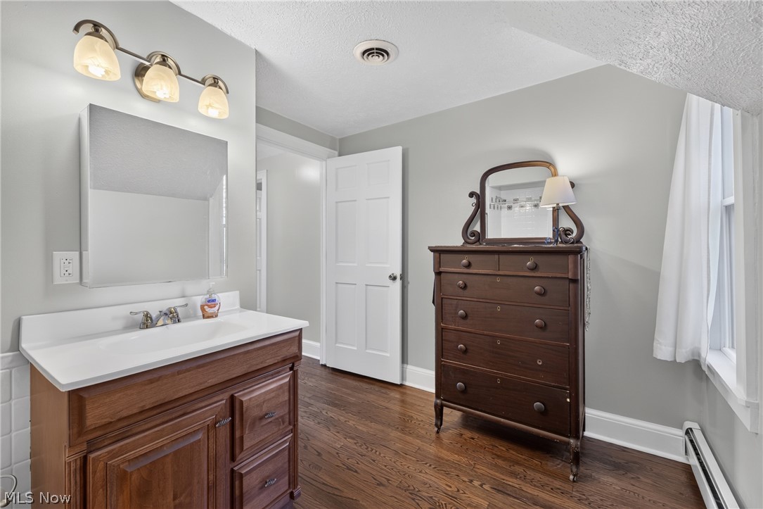 4166 Thompson Street Perry OH 44081