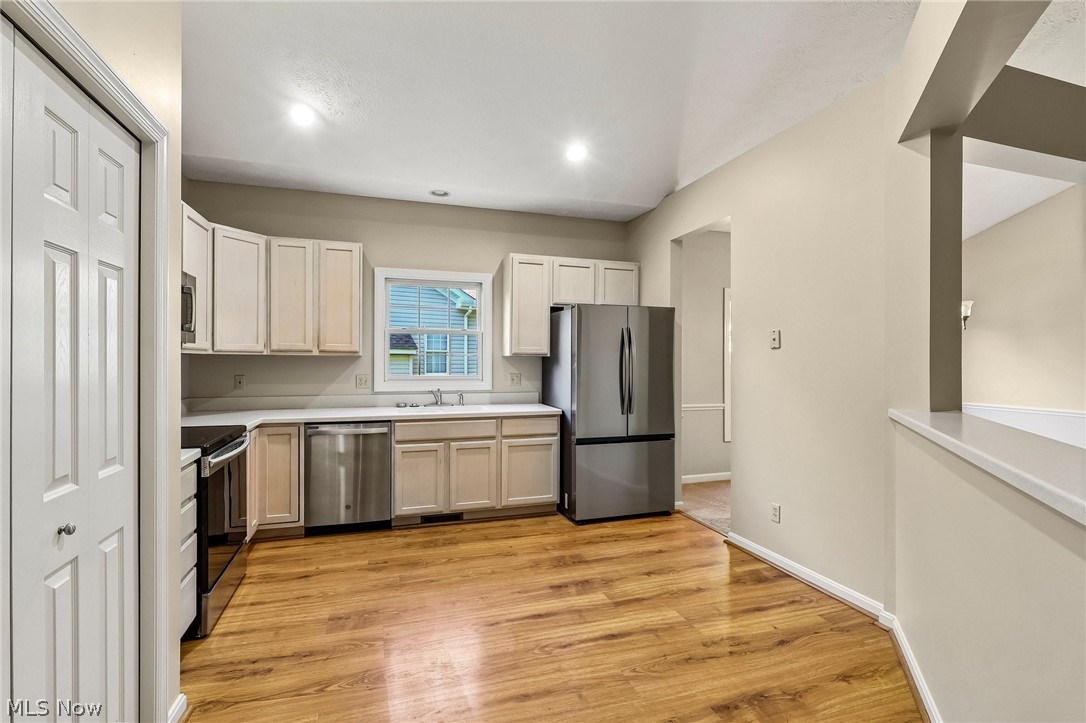4258 Reserve Way Avon OH 44011