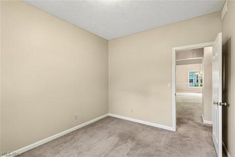 4258 Reserve Way Avon OH 44011