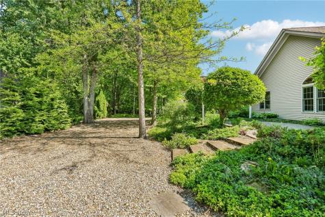 4258 Reserve Way Avon OH 44011