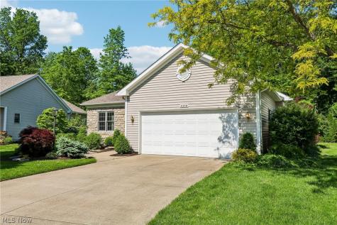 4258 Reserve Way Avon OH 44011