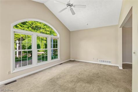 4258 Reserve Way Avon OH 44011