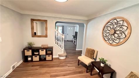 1787 E 227th Street Euclid OH 44117
