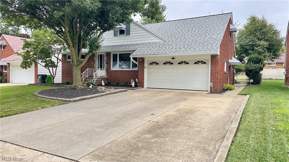 1787 E 227th Street Euclid OH 44117