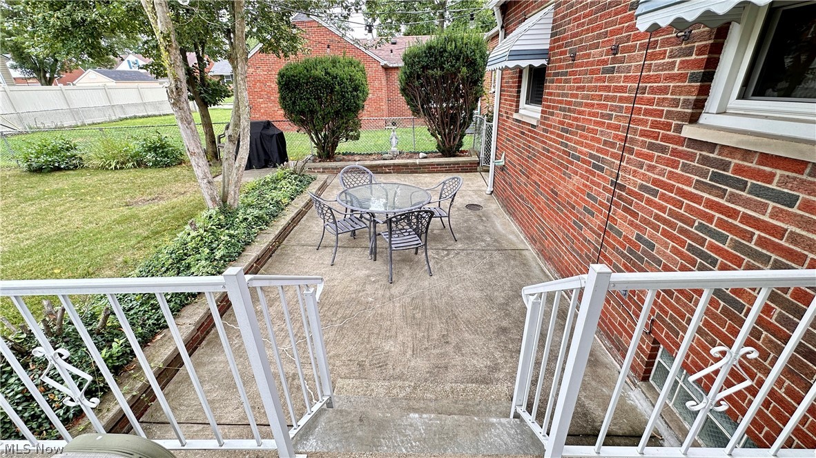 1787 E 227th Street Euclid OH 44117