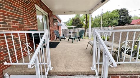 1787 E 227th Street Euclid OH 44117
