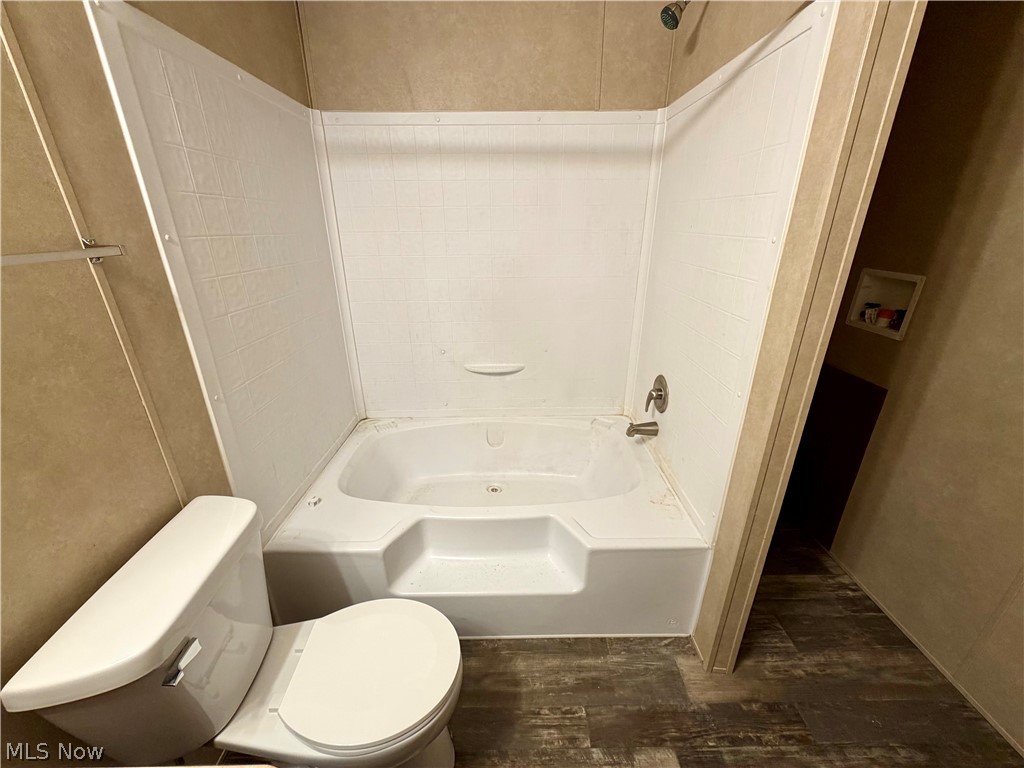 2606 Lincoln Way W Massillon OH 44647