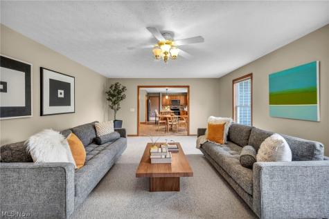 690 River Bend Boulevard Kent OH 44240