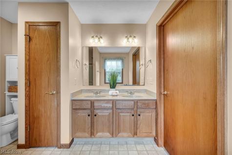 690 River Bend Boulevard Kent OH 44240