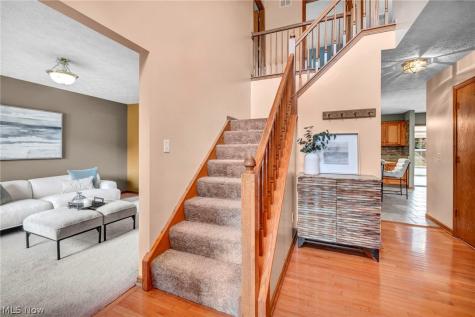 690 River Bend Boulevard Kent OH 44240