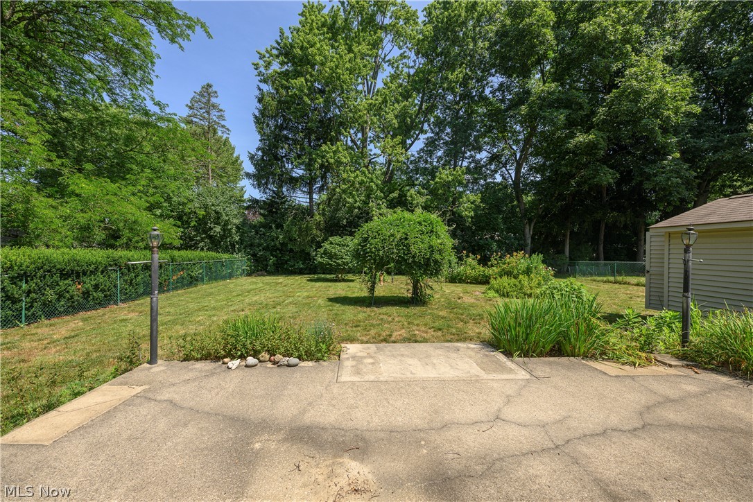 2035 Thornhill Drive Akron OH 44313