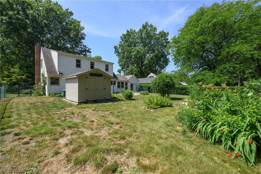2035 Thornhill Drive Akron OH 44313