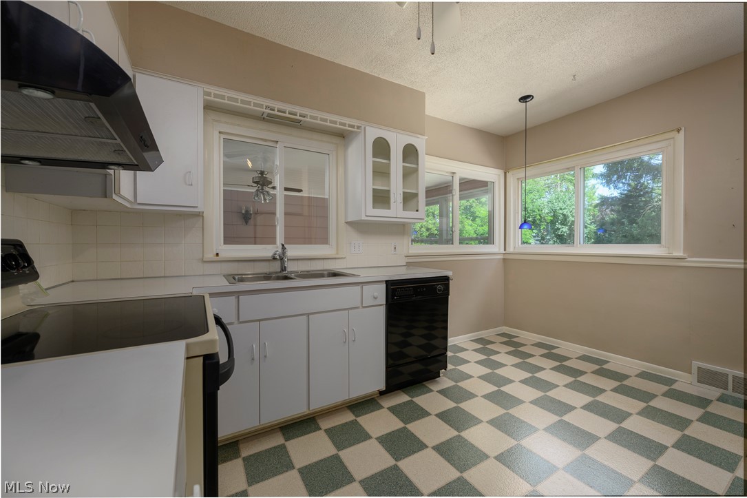 2035 Thornhill Drive Akron OH 44313