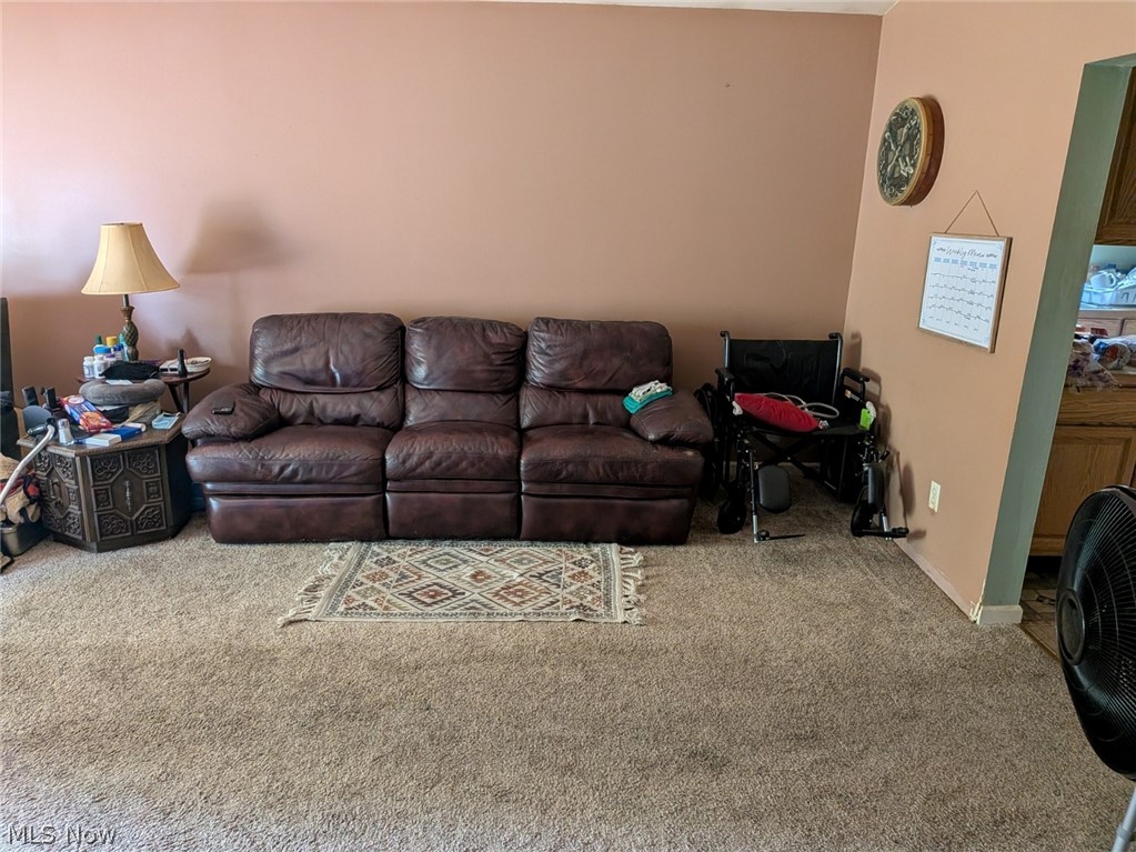 526 Ridge Road Newton Falls OH 44444