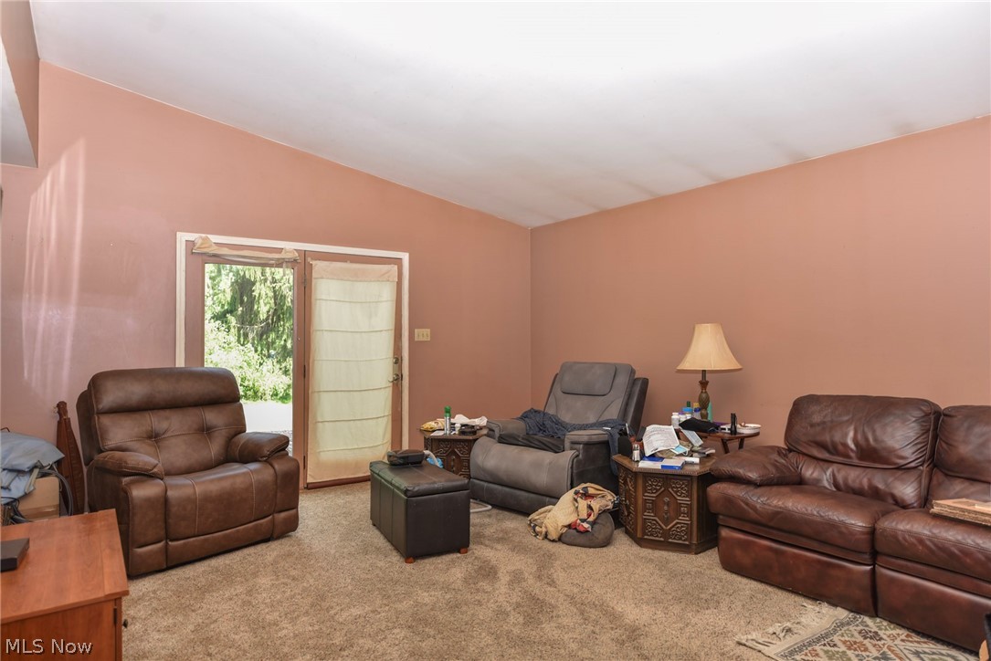 526 Ridge Road Newton Falls OH 44444
