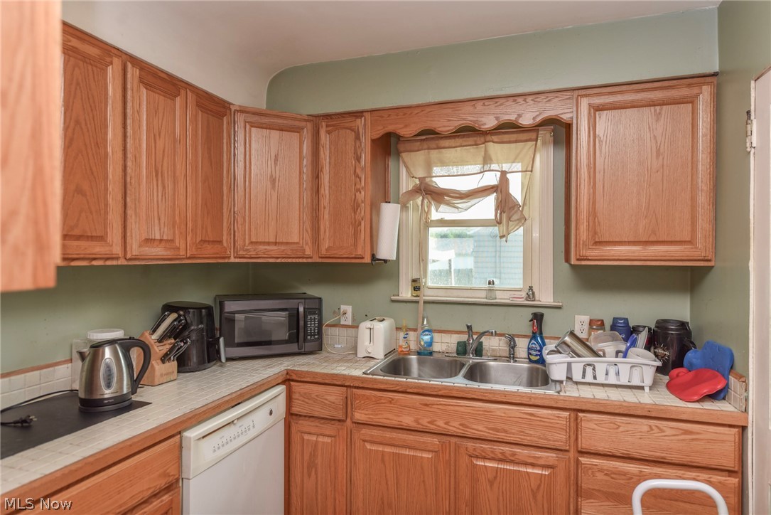 526 Ridge Road Newton Falls OH 44444